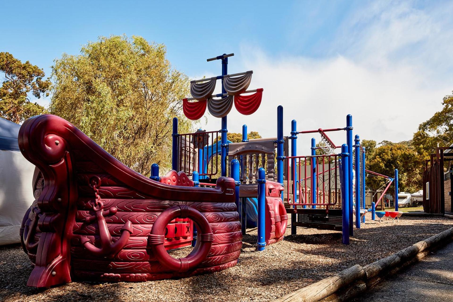 Lorne Foreshore Caravan Park Exterior photo
